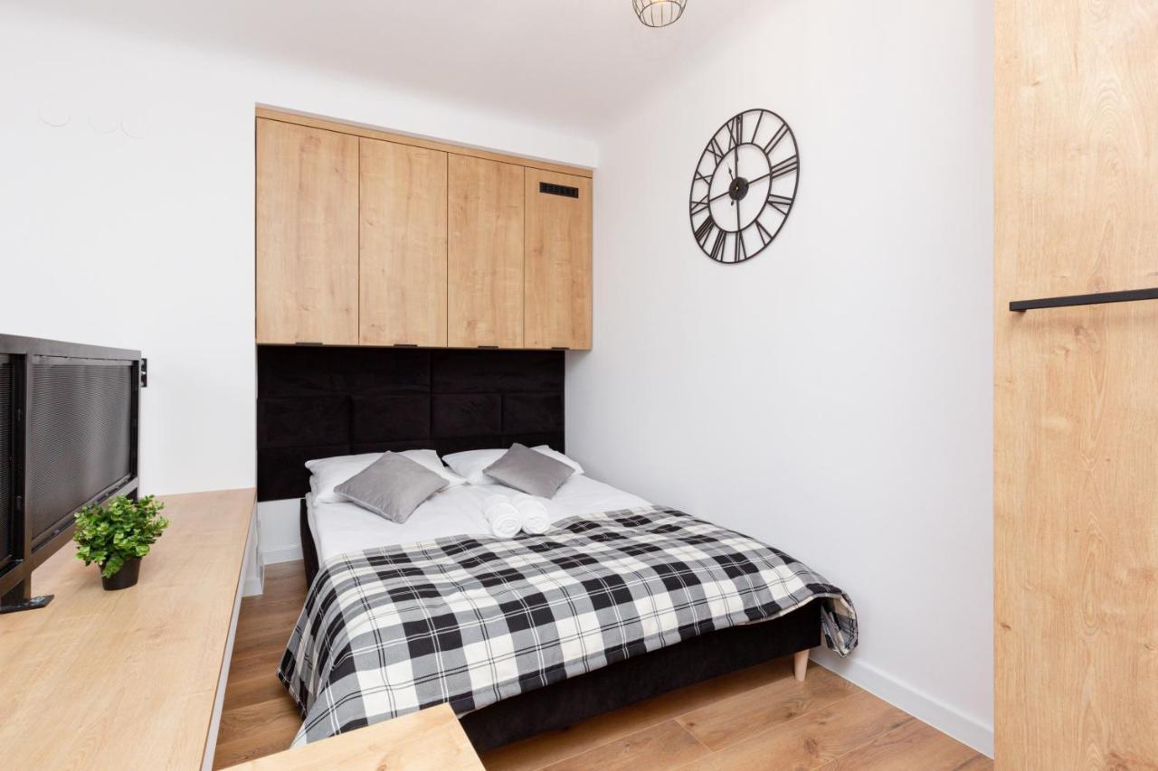 City Center Mezzanine Studio Chmielna By Noclegi Renters Warszawa Eksteriør billede