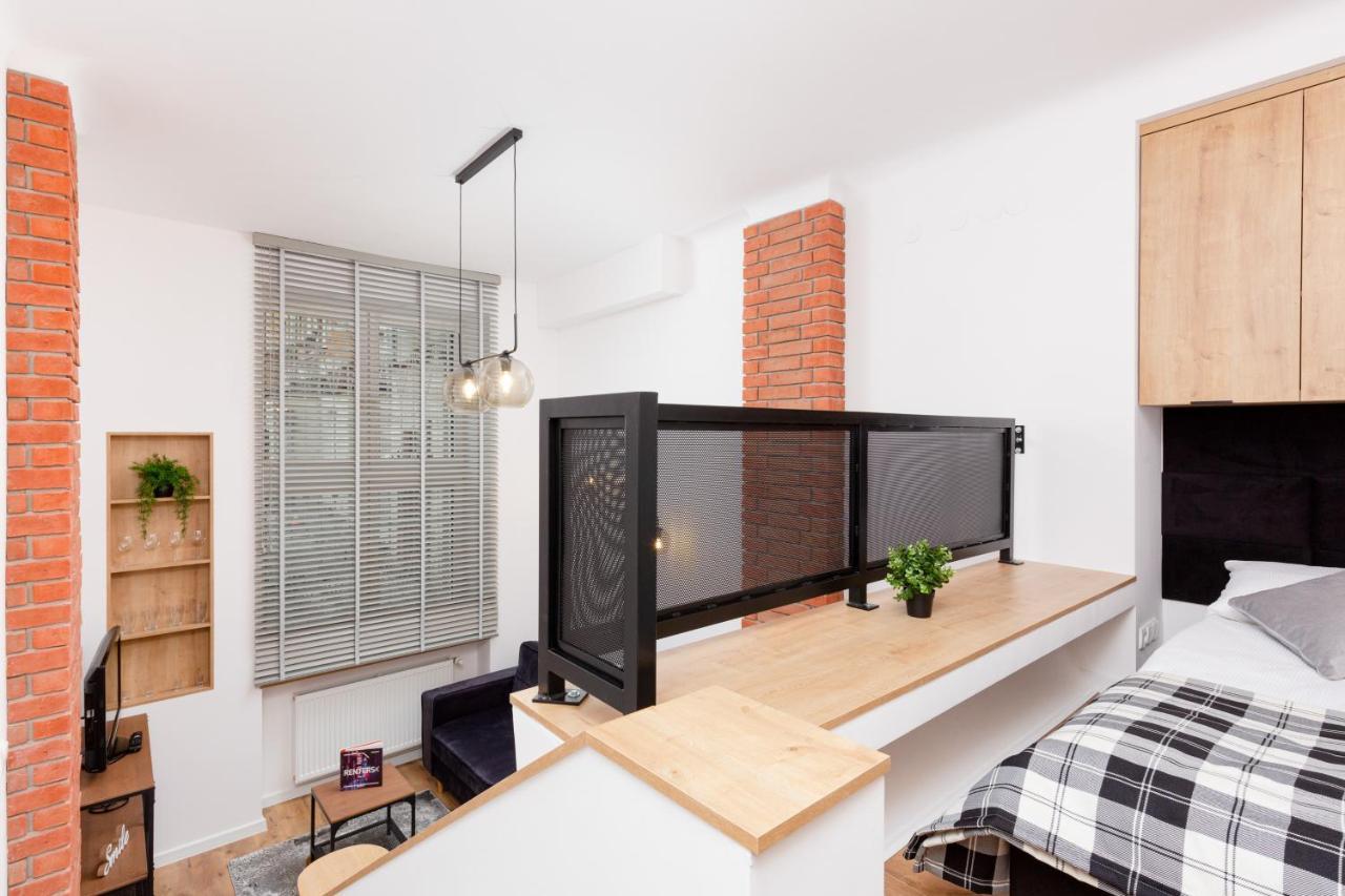 City Center Mezzanine Studio Chmielna By Noclegi Renters Warszawa Eksteriør billede